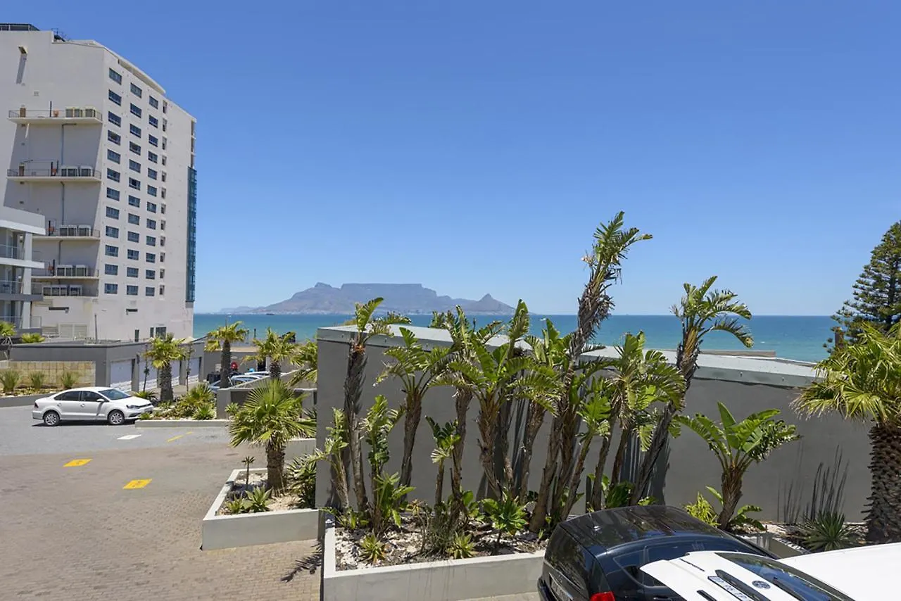 Heaven On Earth - Blouberg Beachfront Self-Catering Apartment Bloubergstrand
