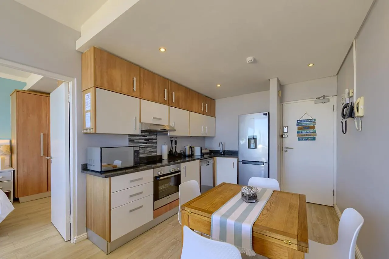 Heaven On Earth - Blouberg Beachfront Self-Catering Apartment Bloubergstrand 0*,  South Africa