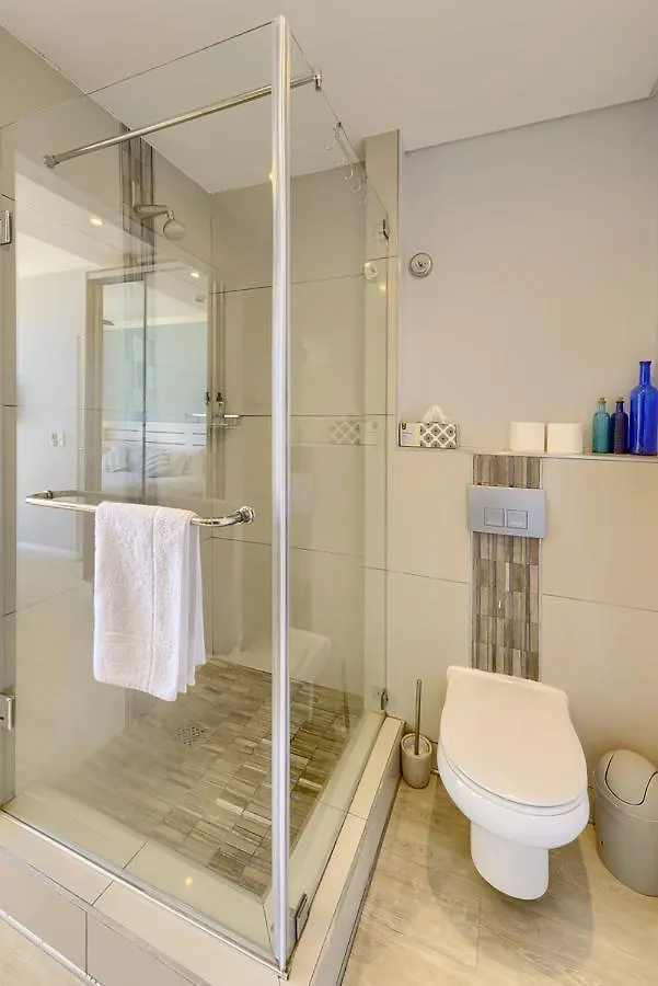 Heaven On Earth - Blouberg Beachfront Self-Catering Apartment Bloubergstrand