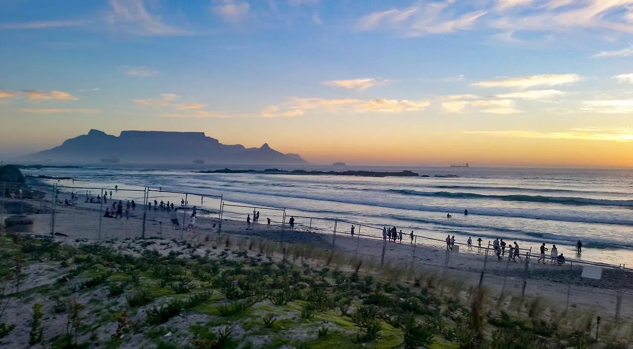 Heaven On Earth - Blouberg Beachfront Self-Catering Apartment Bloubergstrand 0*,  Νότια Αφρική